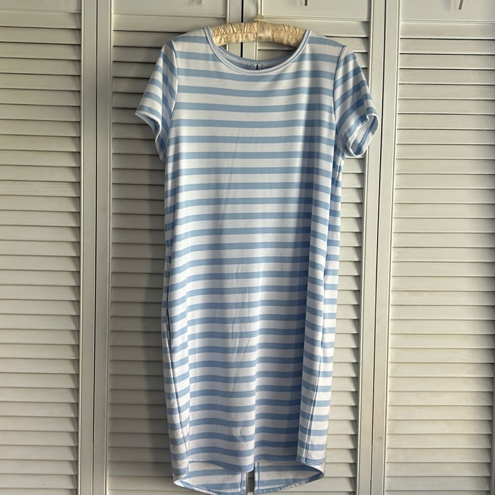 Blue and white just below the knee sun dress size S